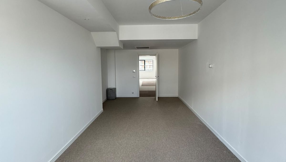 Birou individual poza 2 etaj 5 Eminescu Office